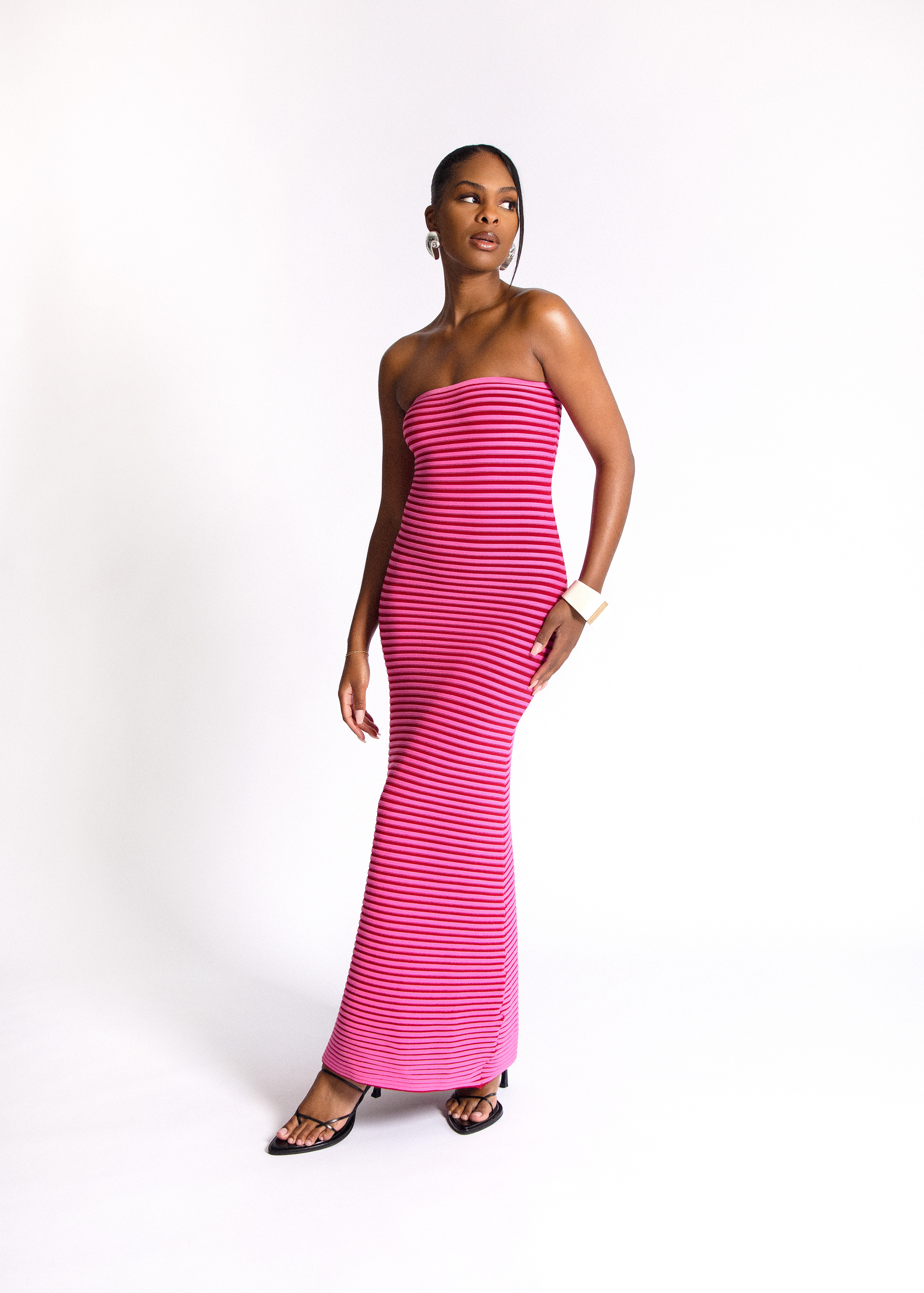 sunmor knit maxi dress Sunmor Knit Tube Maxi Dress Annabel